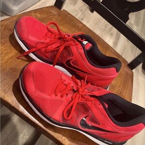 Nike Dual Fusion Men’s Sneakers